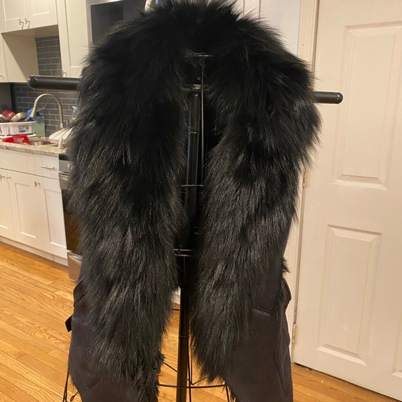 Shearling fur vest - Picture 1 of 4